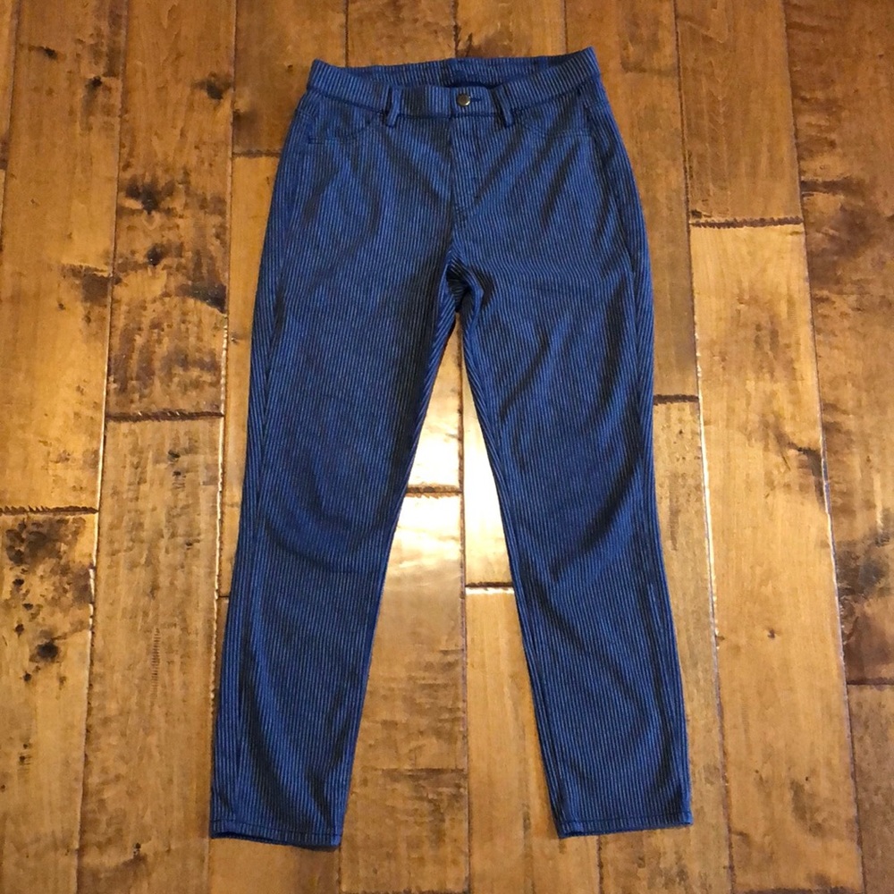 Uniqlo // Ultra Stretch Cropped Leggings Pant // S